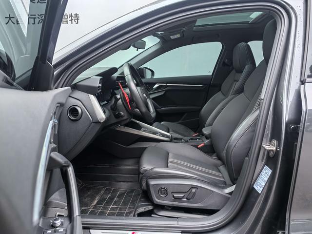 Audi A3 A3L Limousine 35 TFSI Fashion Sport — фото 4